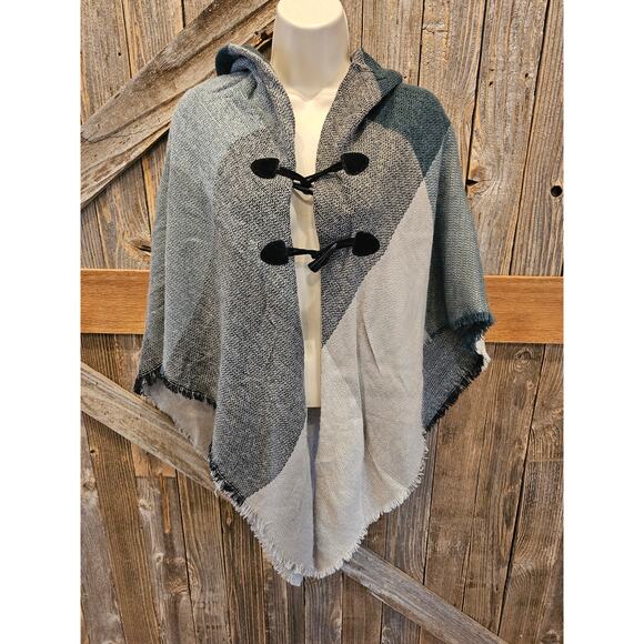NWT grey black color block triangle shaped poncho OS career office teacher ^ - Picture 1 of 6